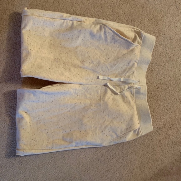 Lands End Joggers - Picture 2 of 5